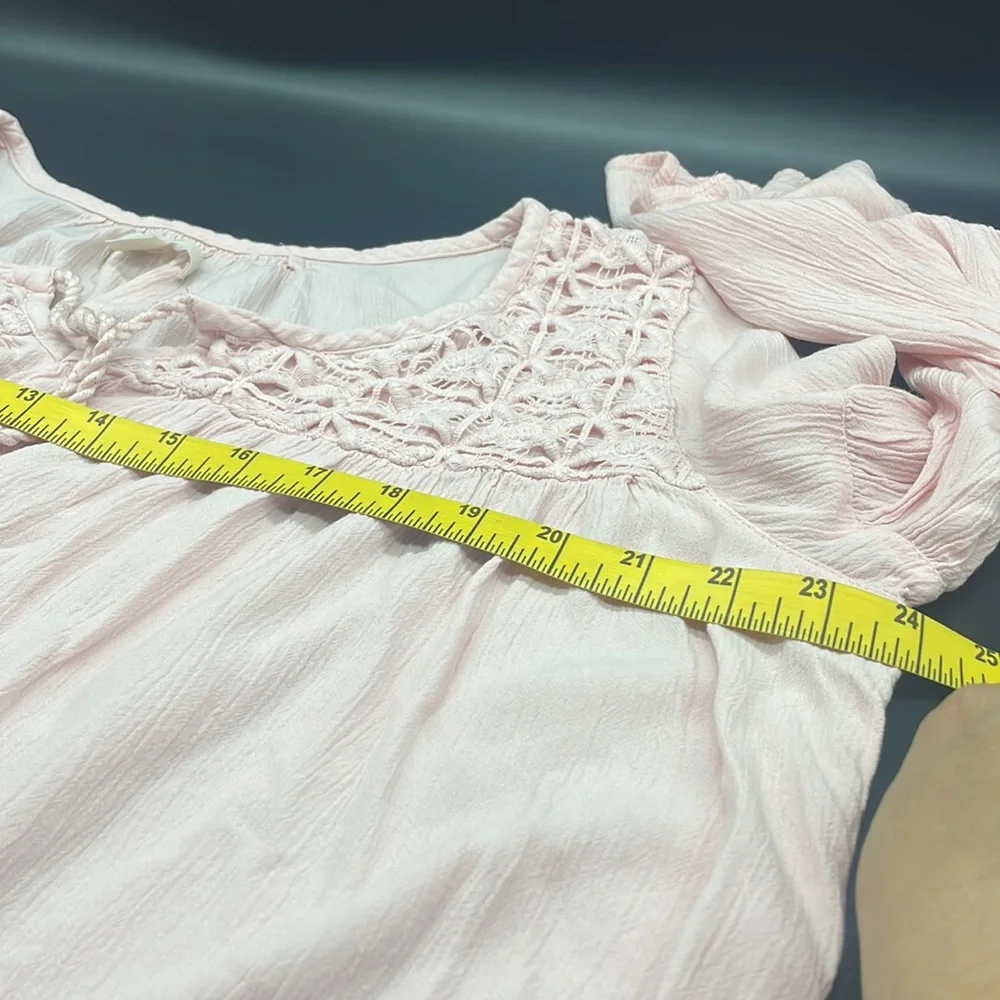 Mossimo Women's Pink Tunic Top Sleeves-Tassel-EUC-Year Round